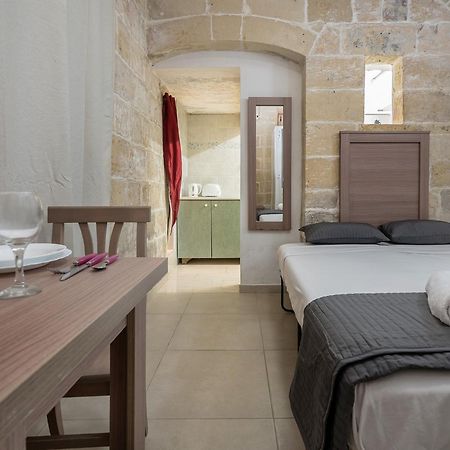 Valletta Old Theatre Lane Apartment Exterior photo